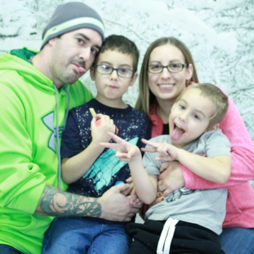 Meet your Posher, Elana